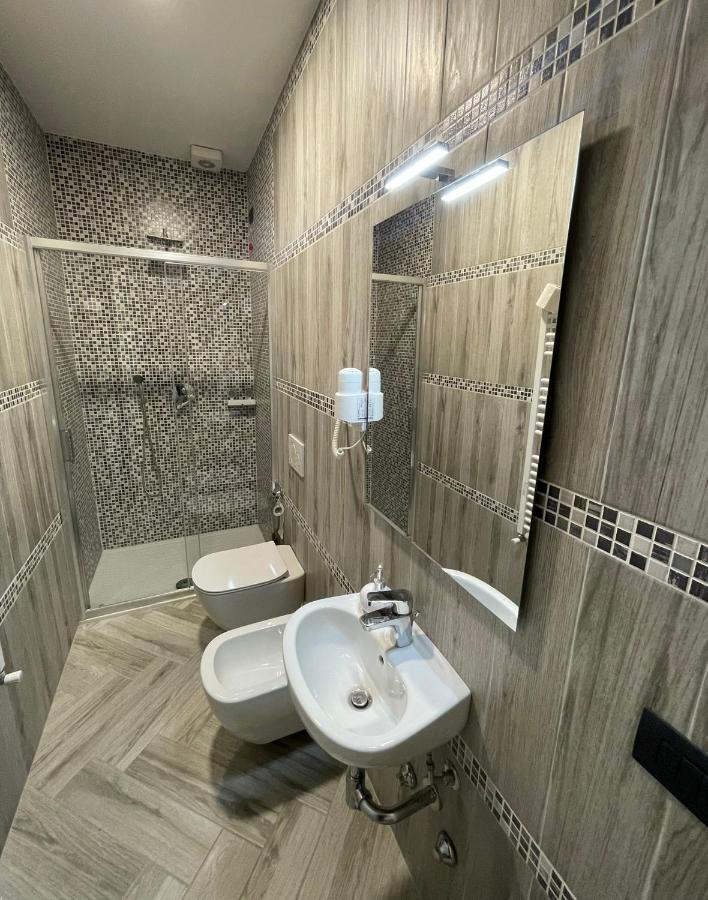 Holiday Rooms Rho Zewnętrze zdjęcie